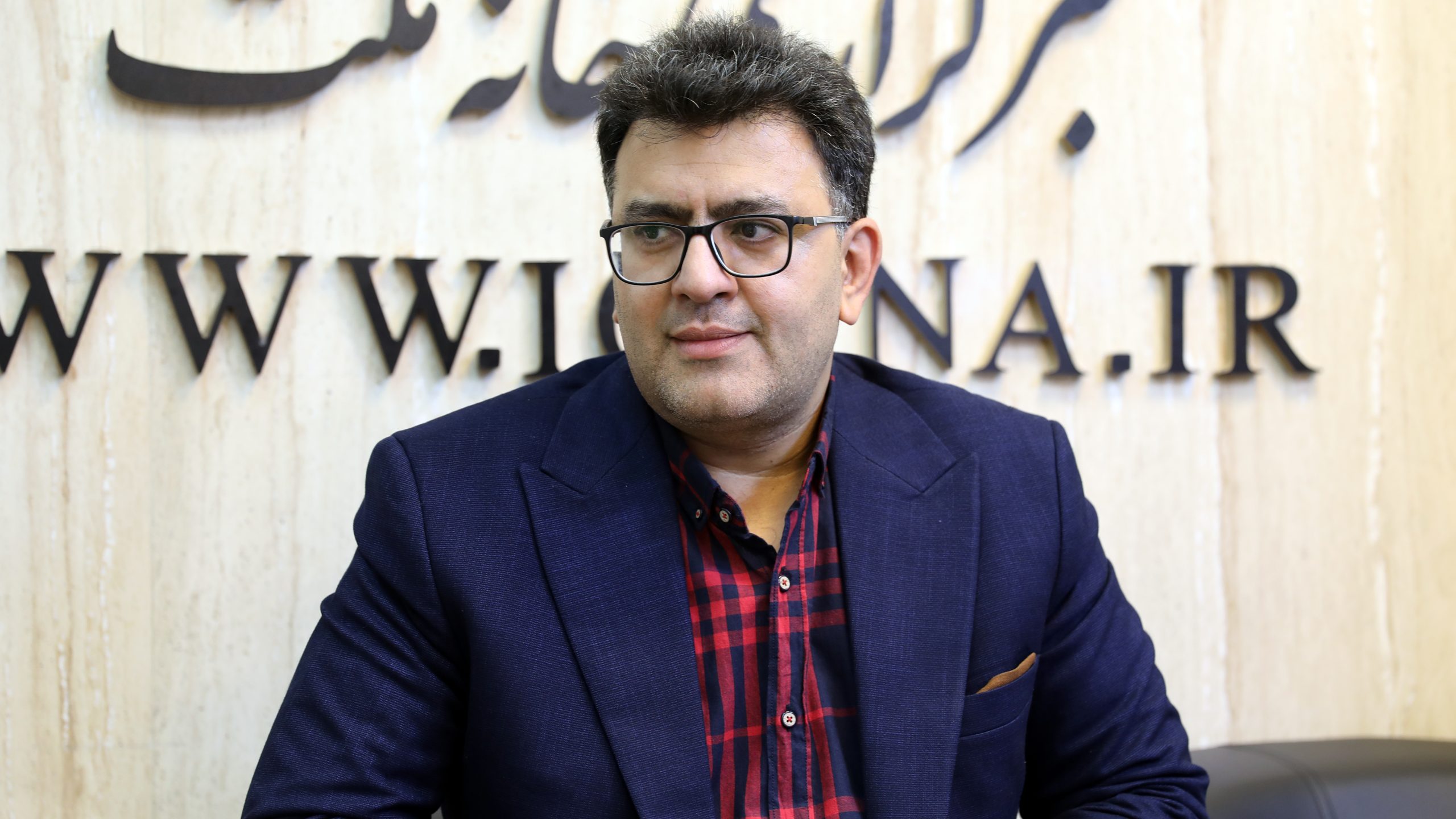 تشدید ترک خدمت پرستاران و کمبود نیروی انسانی در مراکز درمانی تشدید ترک خدمت پرستاران و کمبود نیروی انسانی در مراکز درمانی